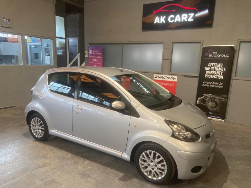 View TOYOTA AYGO 1.0 VVT-i Platinum Euro 4 5dr
