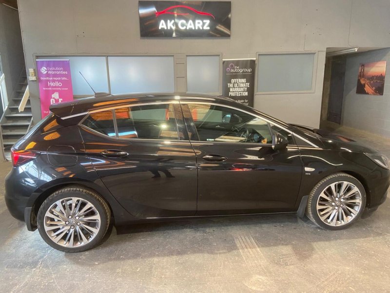 View VAUXHALL ASTRA 1.4i Turbo SRi Euro 6 5dr